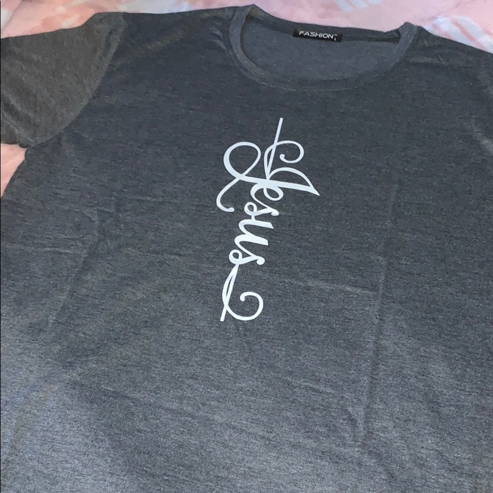 Jesus tee